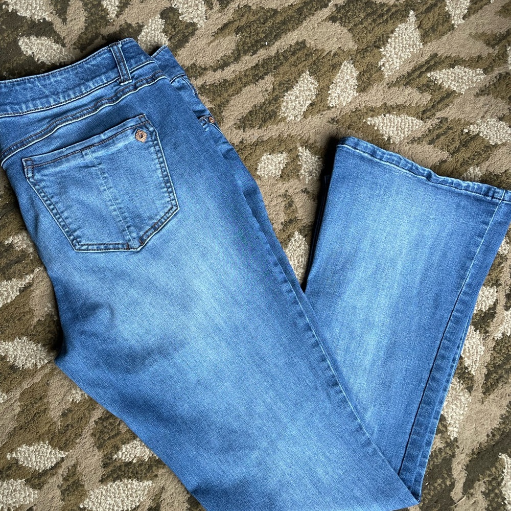 Democracy Jeans